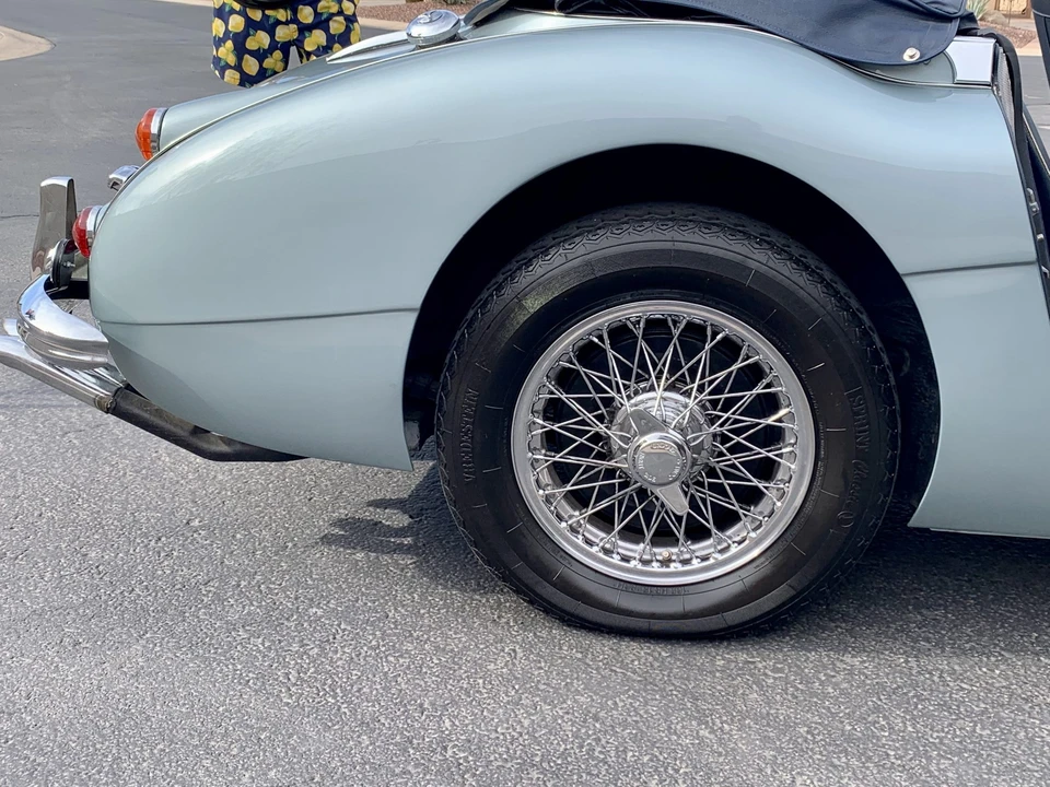 1967 Austin-Healey 3000 Mark III - Image 28 of 31