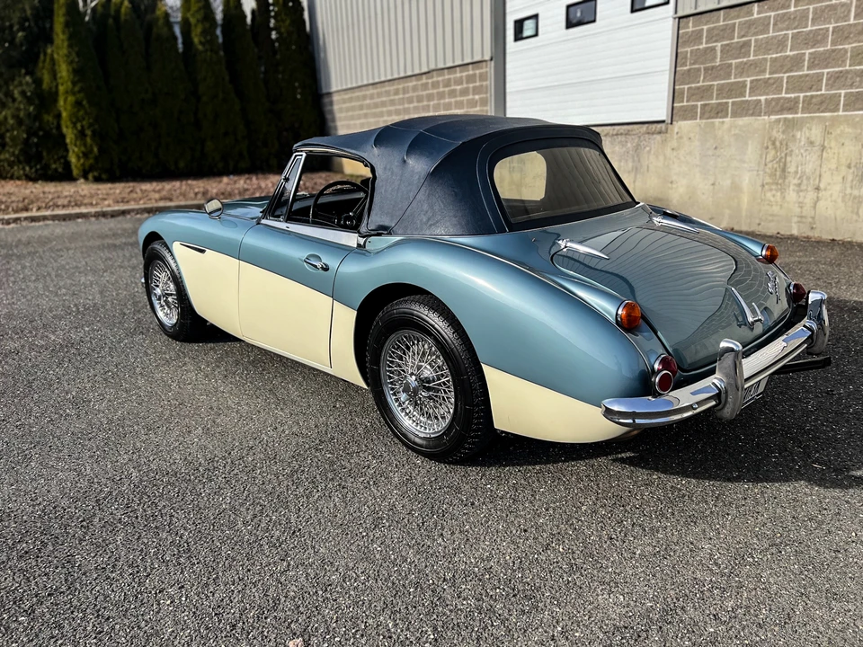 1967 Austin-Healey 3000 Mark III - Image 27 of 31