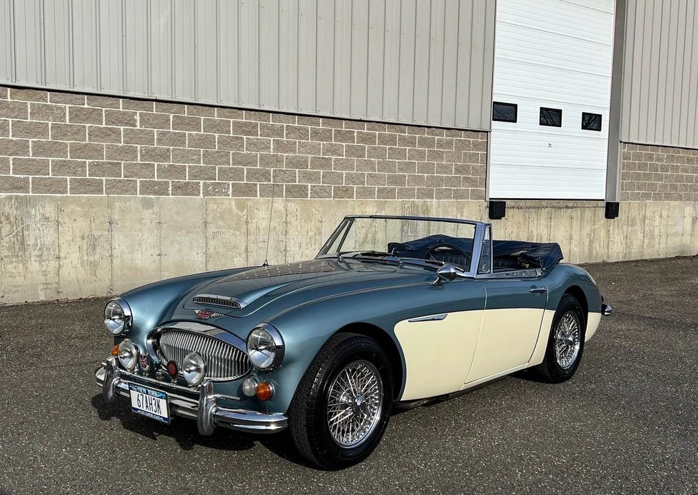 1967 Austin-Healey 3000 Mark III - Image 4 of 31