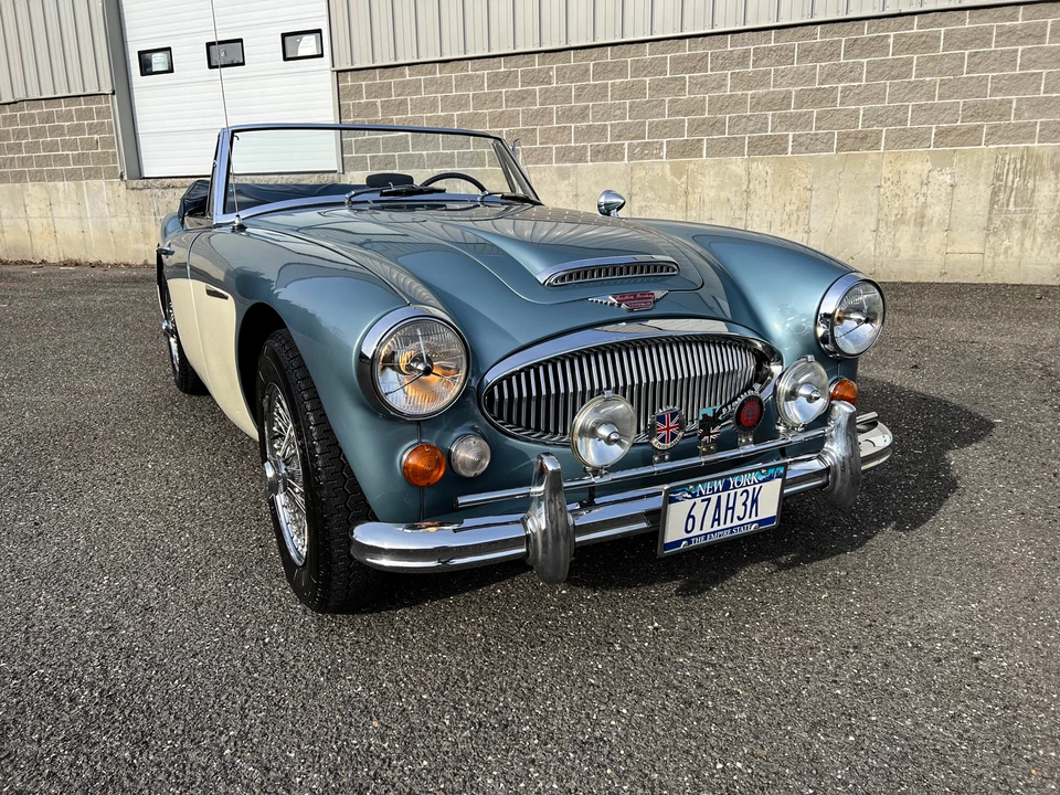 1967 Austin-Healey 3000 Mark III - Image 9 of 31