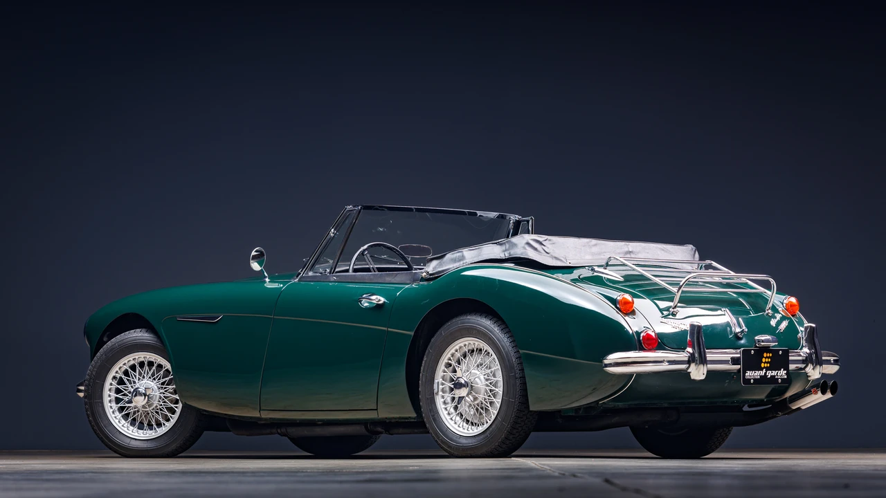 1967 Austin-Healey 3000 Mark III - Image 24 of 31