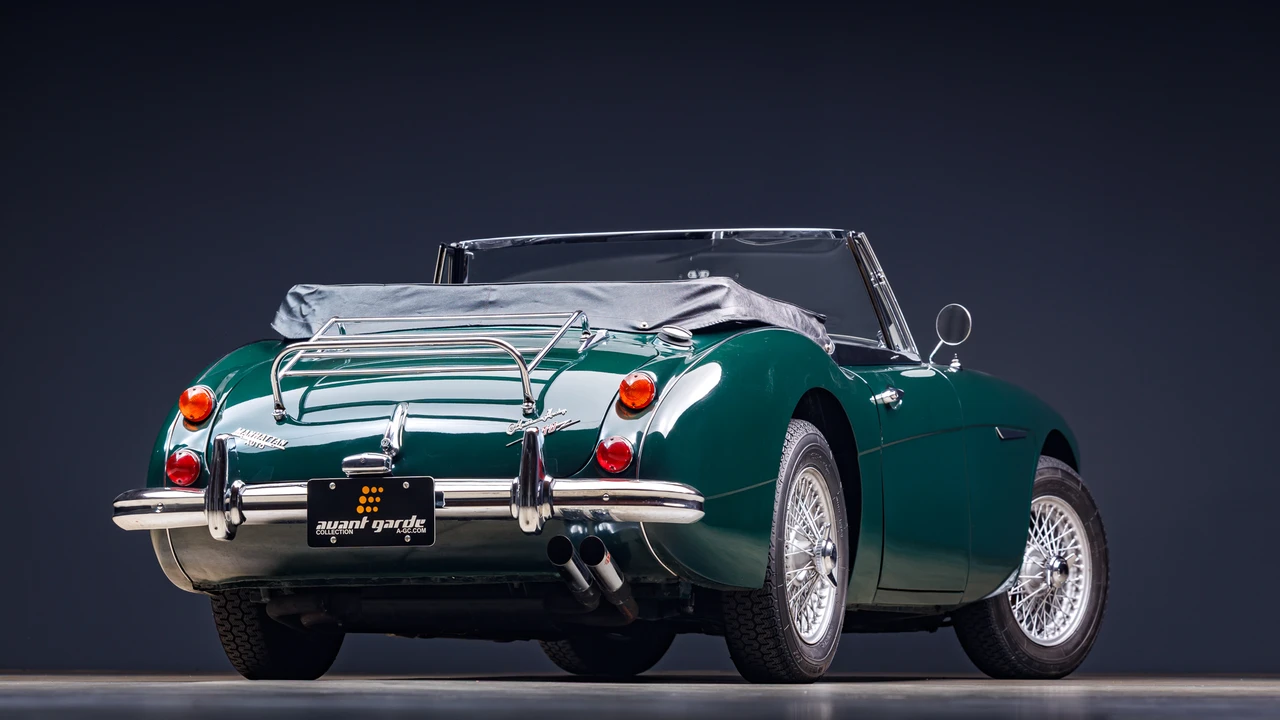 1967 Austin-Healey 3000 Mark III - Image 16 of 31