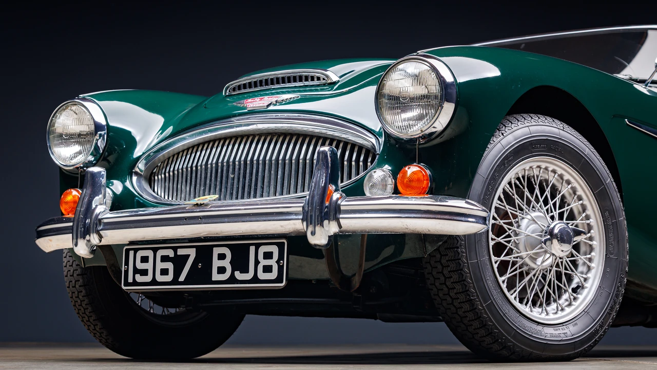 1967 Austin-Healey 3000 Mark III - Image 29 of 31