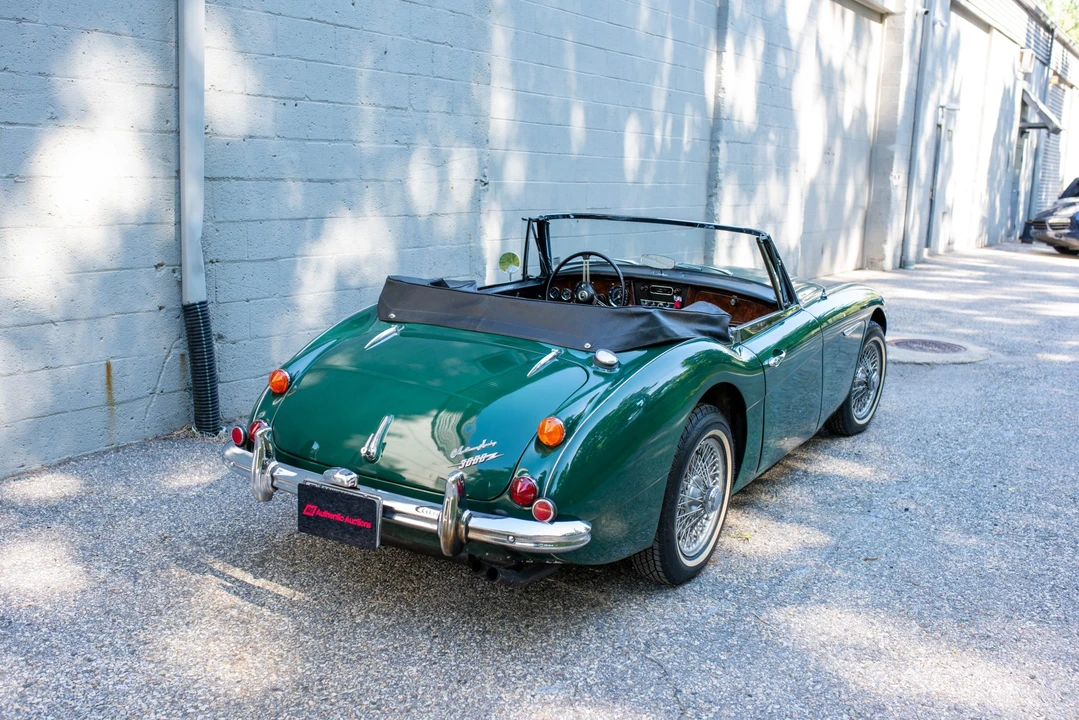 1967 Austin-Healey 3000 Mark III - Image 26 of 31