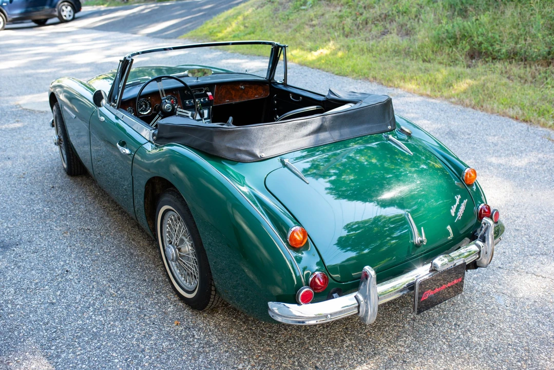 1967 Austin-Healey 3000 Mark III - Image 15 of 31