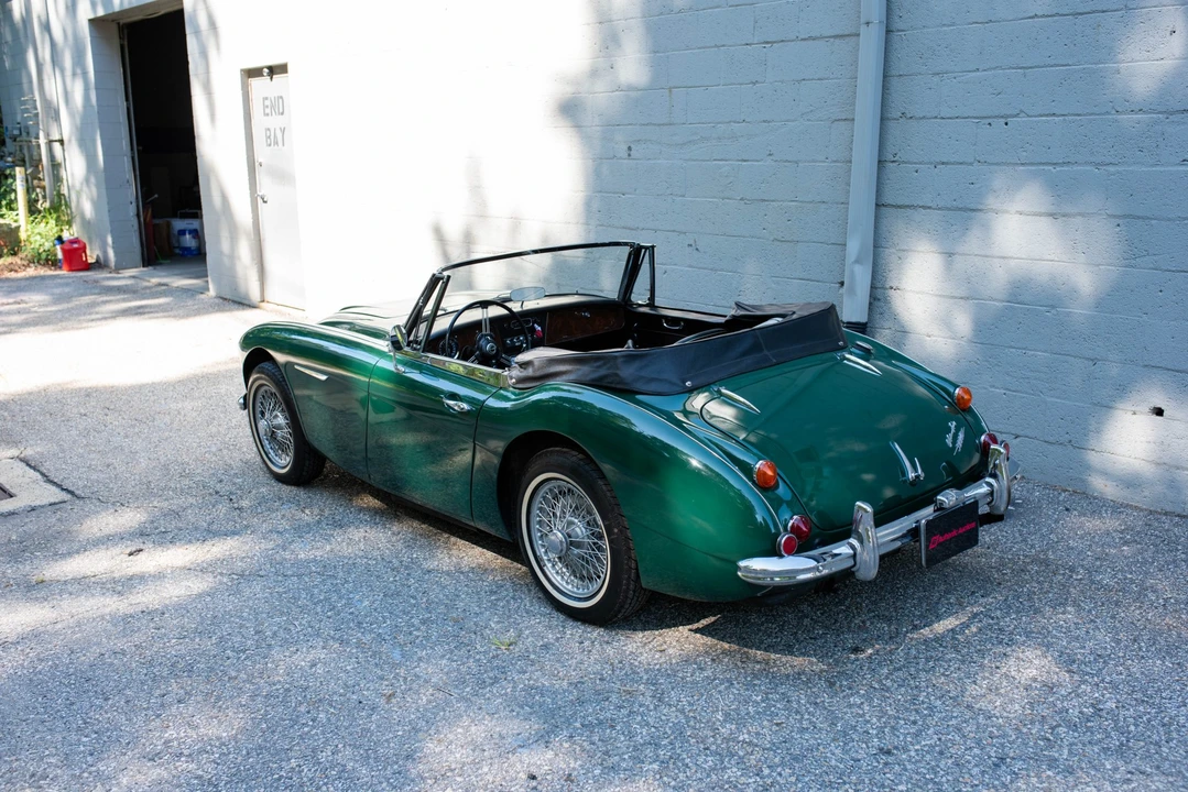 1967 Austin-Healey 3000 Mark III - Image 13 of 31