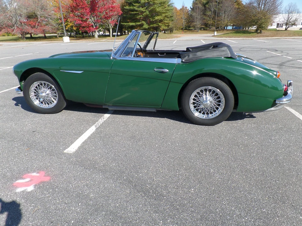 1967 Austin-Healey 3000 Mark III - Image 17 of 31