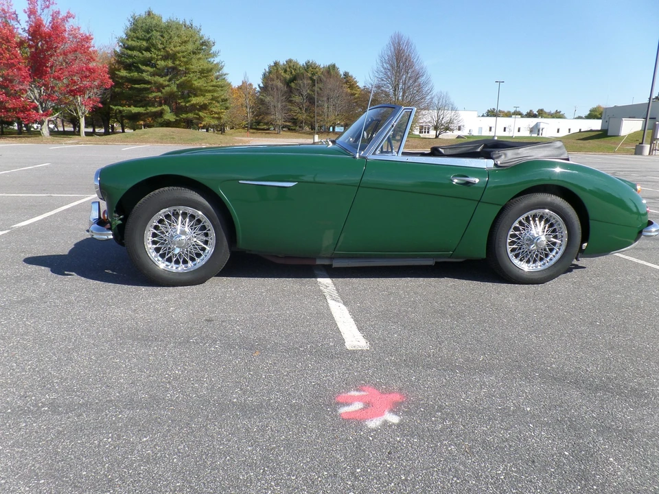 1967 Austin-Healey 3000 Mark III - Image 16 of 31