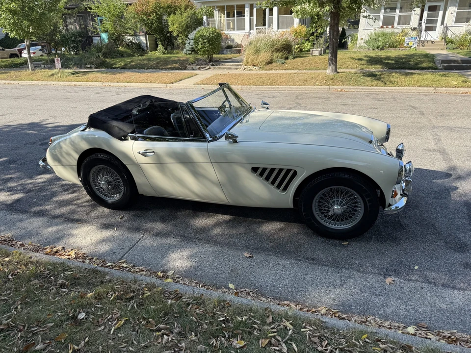 1967 Austin-Healey 3000 Mark III - Image 30 of 31