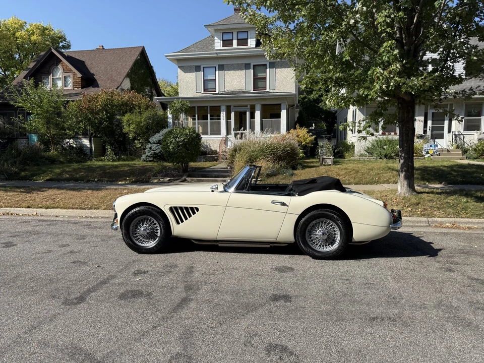 1967 Austin-Healey 3000 Mark III - Image 8 of 31