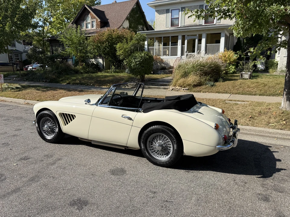 1967 Austin-Healey 3000 Mark III - Image 12 of 31
