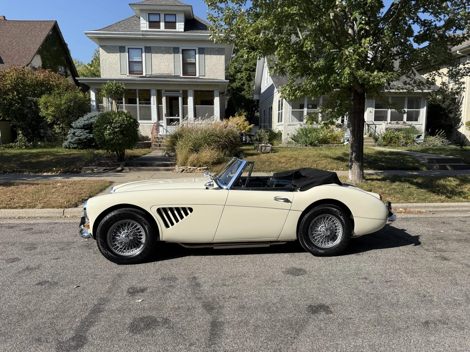 1967 Austin-Healey 3000 Mark III - Image 5 of 31