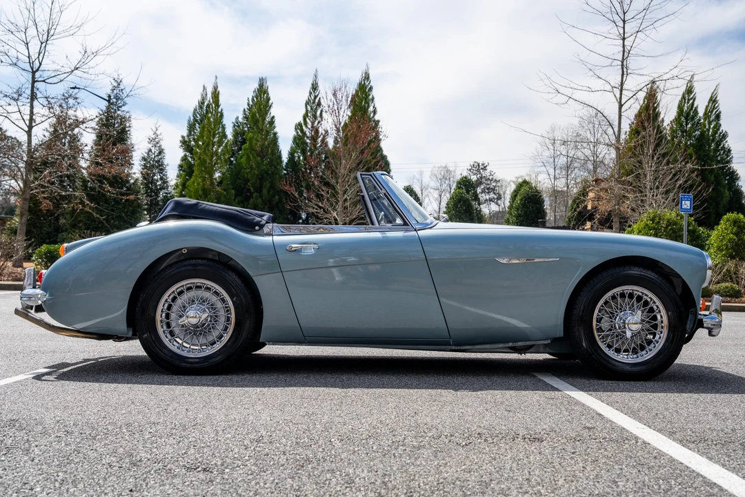 1967 Austin-Healey 3000 Mark III - Image 8 of 31