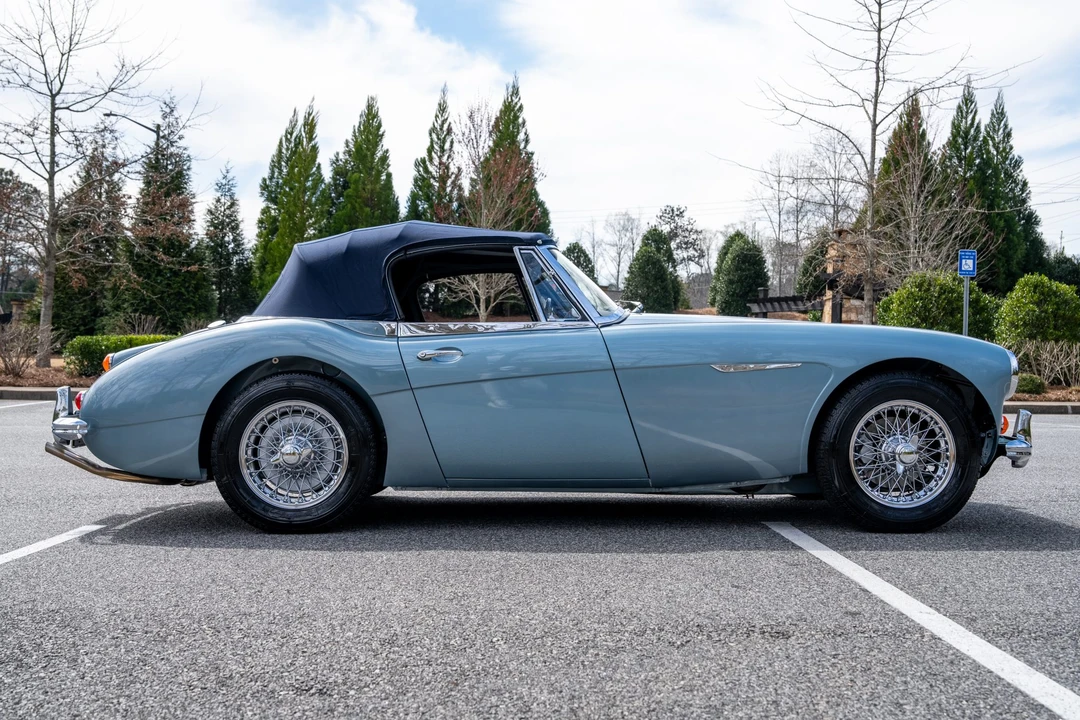 1967 Austin-Healey 3000 Mark III - Image 18 of 31