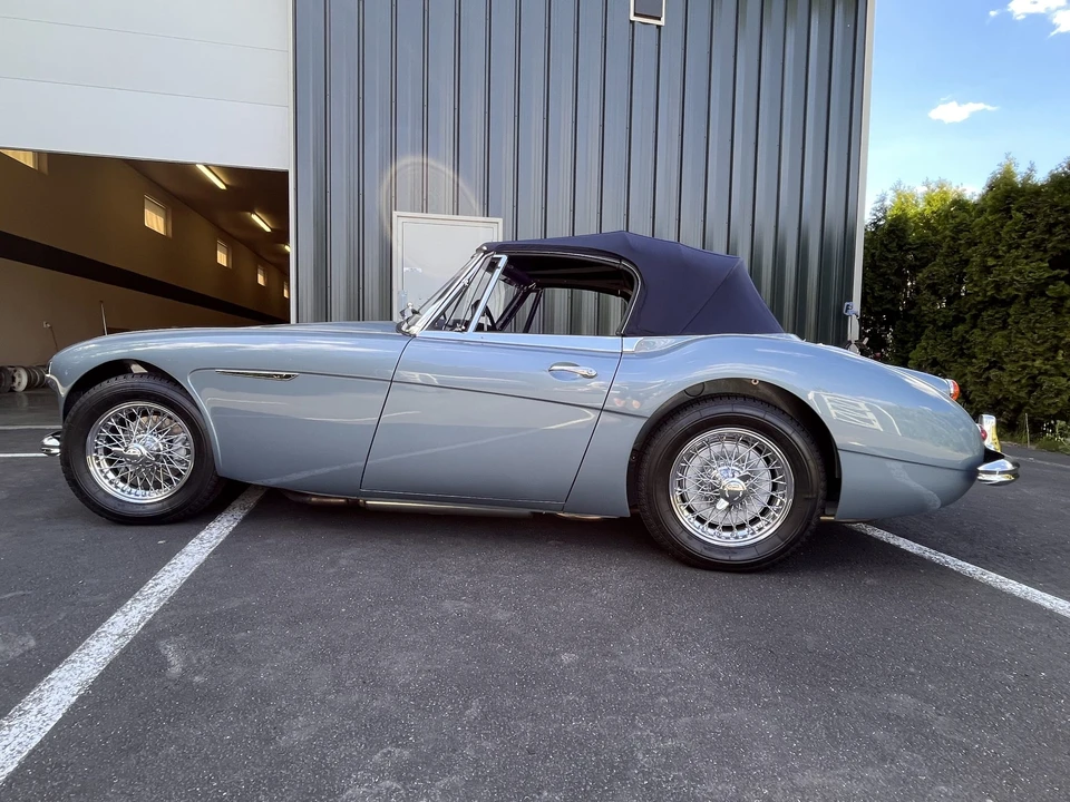 1967 Austin-Healey 3000 Mark III - Image 12 of 31