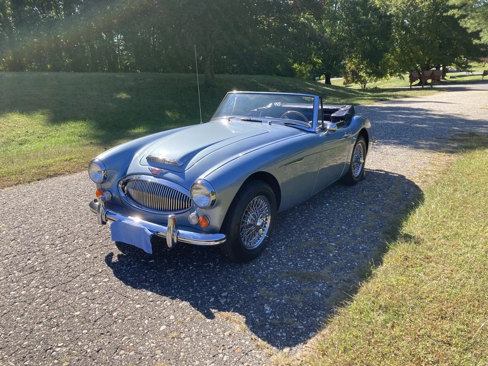 1967 Austin-Healey 3000 Mark III - Image 2 of 31
