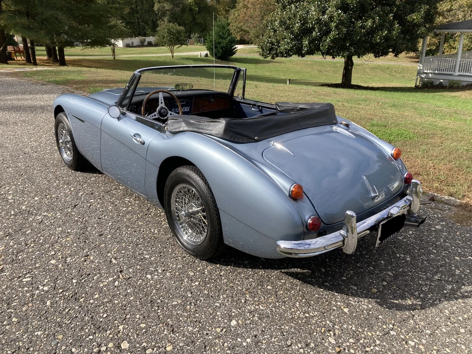 1967 Austin-Healey 3000 Mark III - Image 15 of 31