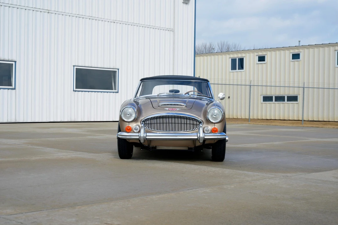1967 Austin-Healey 3000 Mark III - Image 17 of 31