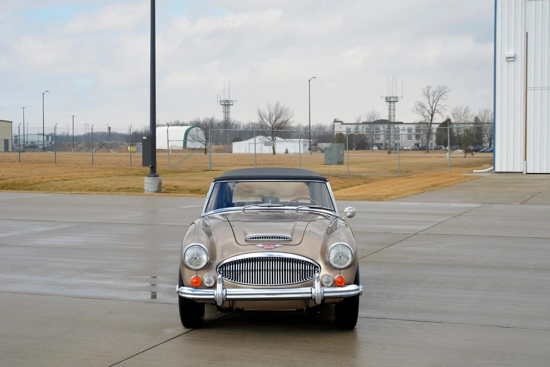 1967 Austin-Healey 3000 Mark III - Image 18 of 31