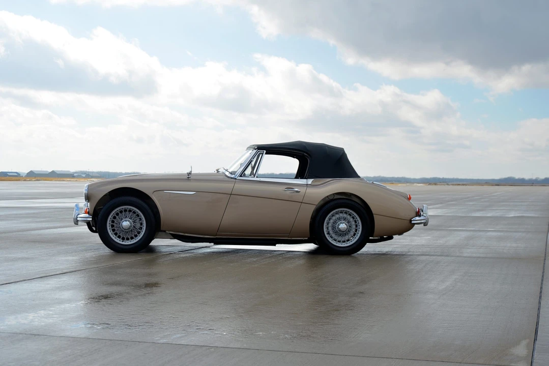 1967 Austin-Healey 3000 Mark III - Image 22 of 31