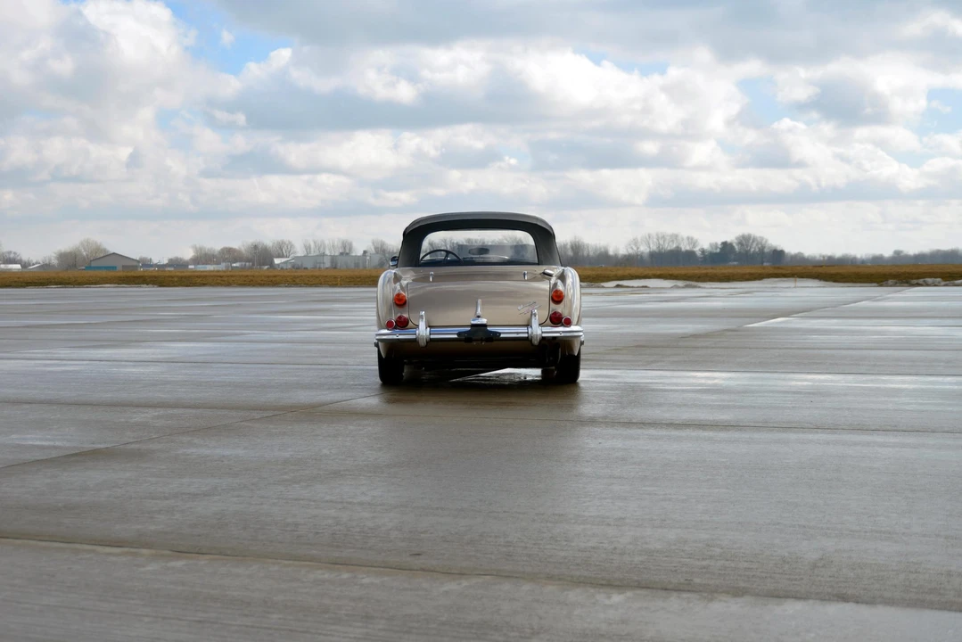1967 Austin-Healey 3000 Mark III - Image 24 of 31