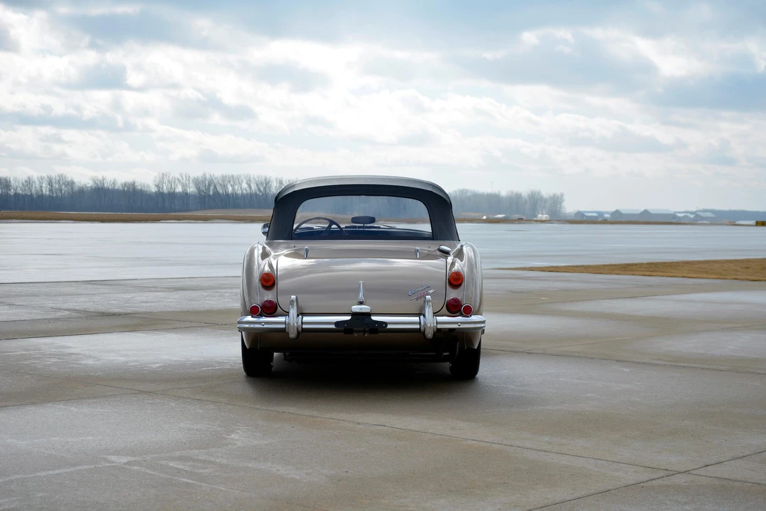 1967 Austin-Healey 3000 Mark III - Image 8 of 31