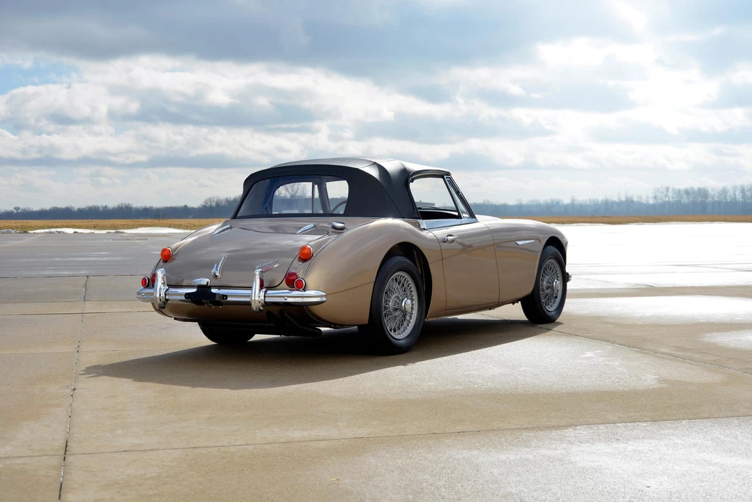 1967 Austin-Healey 3000 Mark III - Image 10 of 31