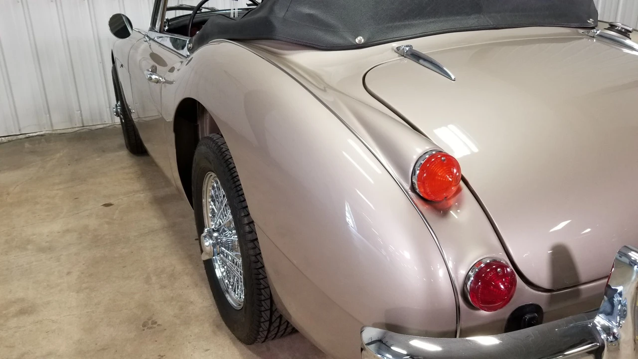 1967 Austin-Healey 3000 Mark III - Image 22 of 31
