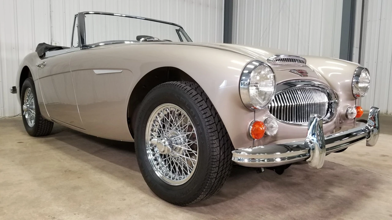 1967 Austin-Healey 3000 Mark III - Image 6 of 31