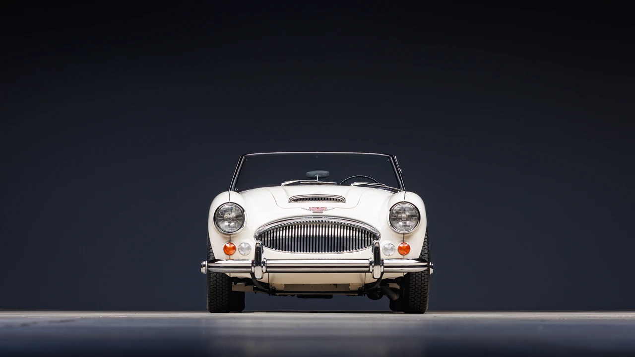 1967 Austin-Healey 3000 Mark III - Image 13 of 31
