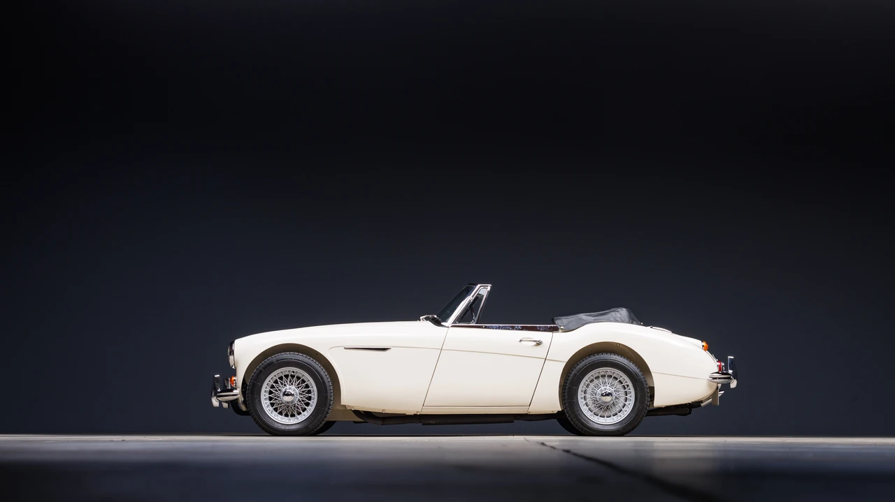 1967 Austin-Healey 3000 Mark III - Image 12 of 31