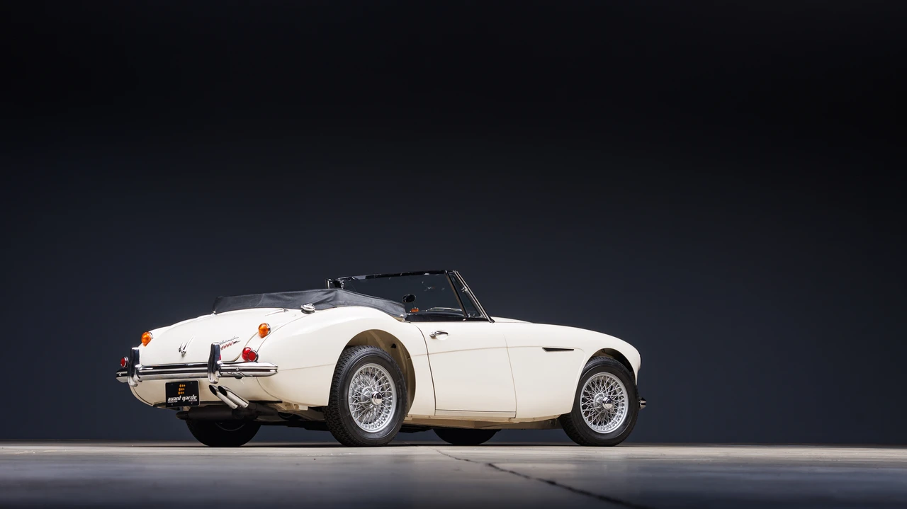 1967 Austin-Healey 3000 Mark III - Image 19 of 31