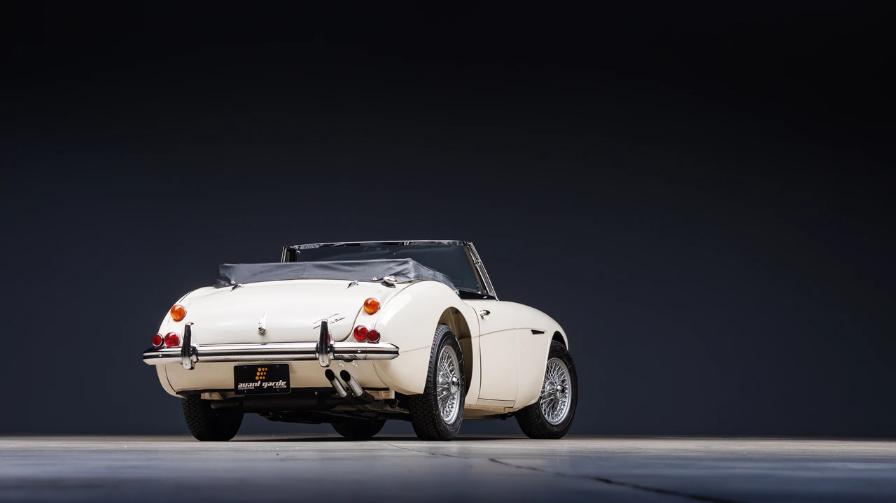 1967 Austin-Healey 3000 Mark III - Image 22 of 31