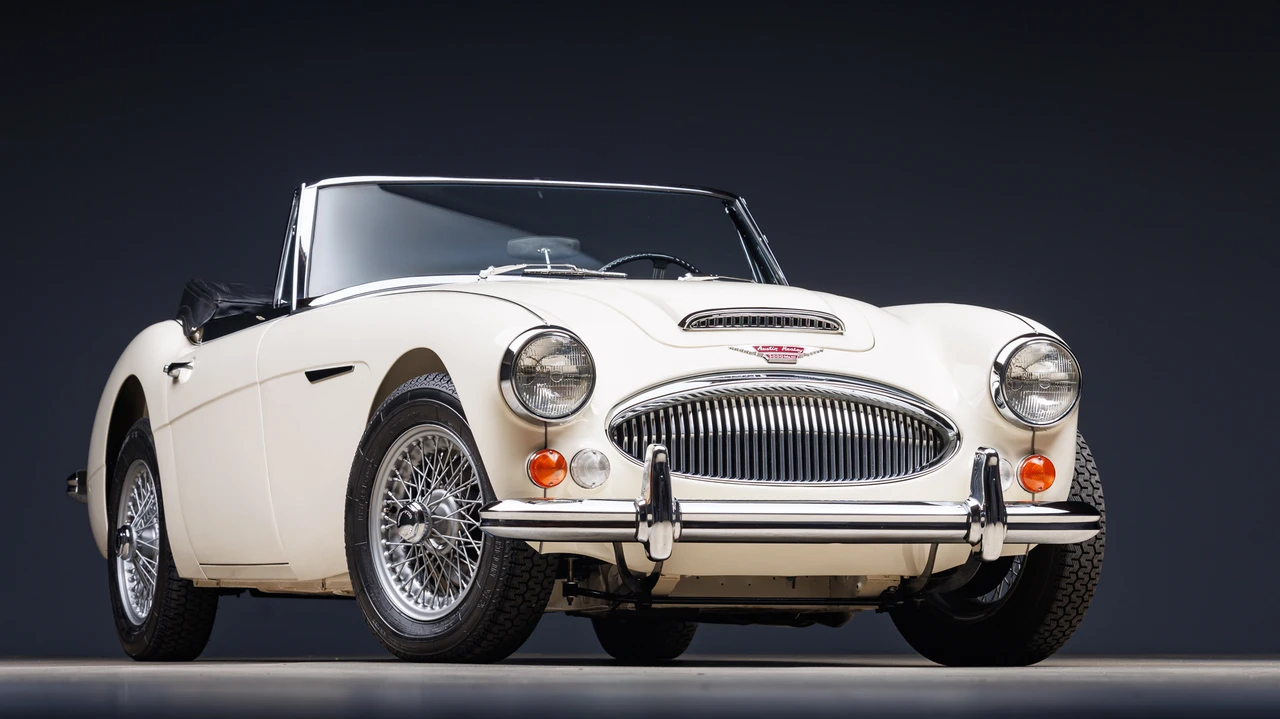 1967 Austin-Healey 3000 Mark III - Image 3 of 31
