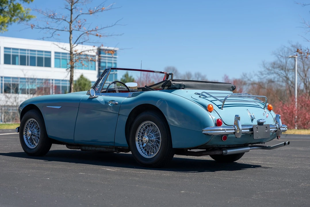 1967 Austin-Healey 3000 Mark III - Image 17 of 31