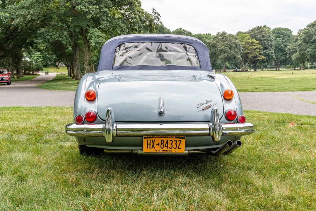 1967 Austin-Healey 3000 Mark III - Image 10 of 31