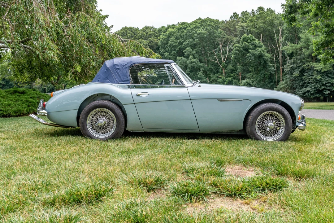 1967 Austin-Healey 3000 Mark III - Image 16 of 31