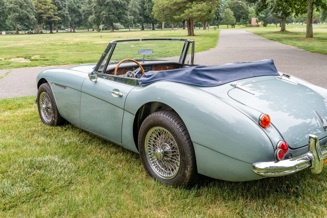 1967 Austin-Healey 3000 Mark III - Image 8 of 31