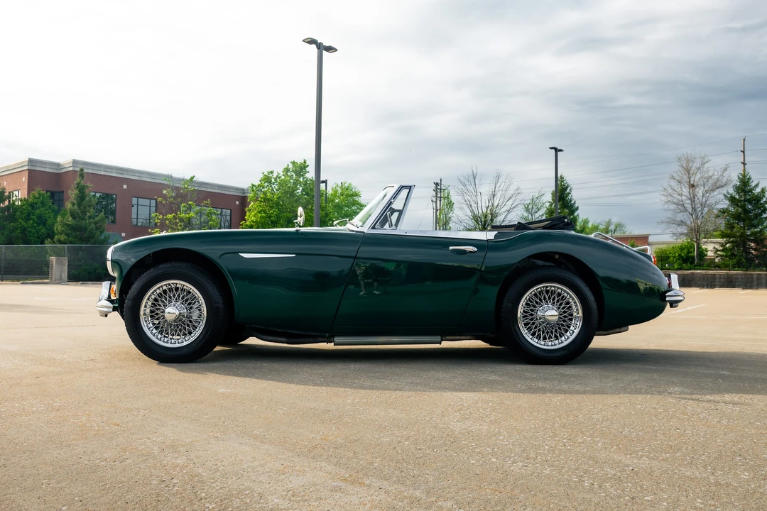 1967 Austin-Healey 3000 Mark III - Image 4 of 31