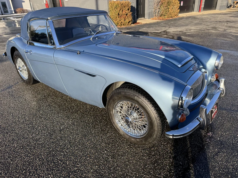 1967 Austin-Healey 3000 Mark III - Image 15 of 31
