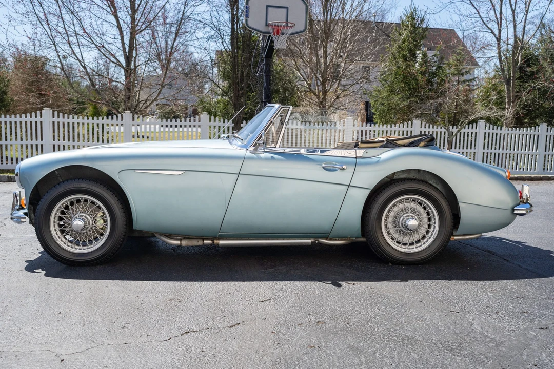 1967 Austin-Healey 3000 Mark III - Image 9 of 31