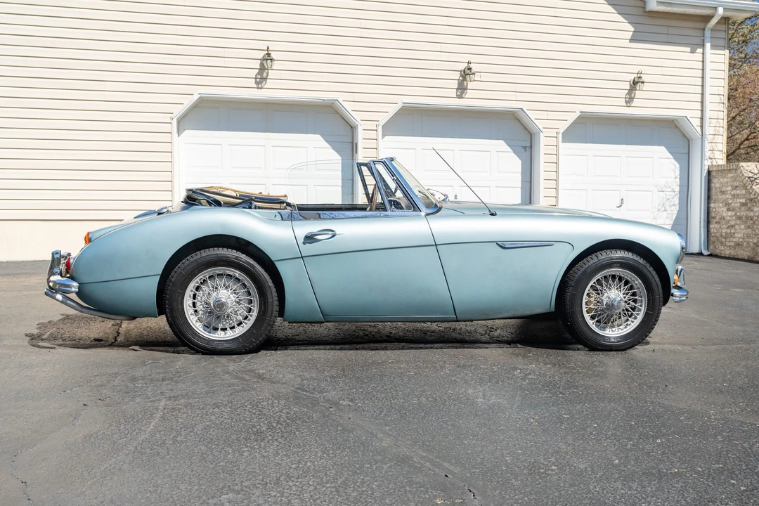 1967 Austin-Healey 3000 Mark III - Image 5 of 31
