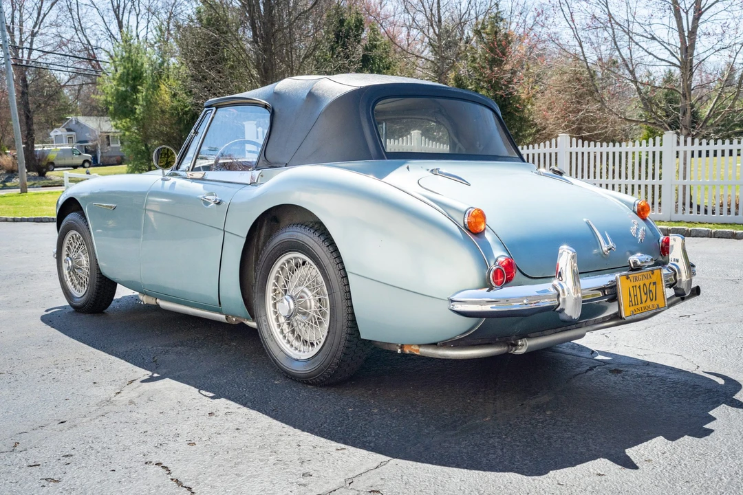 1967 Austin-Healey 3000 Mark III - Image 16 of 31