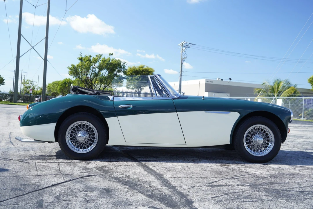 1967 Austin-Healey 3000 Mark III - Image 20 of 31