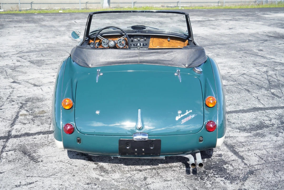 1967 Austin-Healey 3000 Mark III - Image 15 of 31