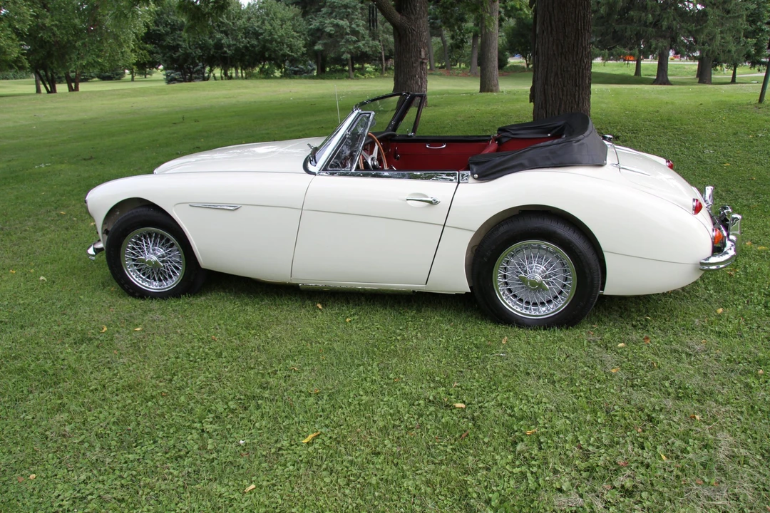 1967 Austin-Healey 3000 Mark III - Image 9 of 31
