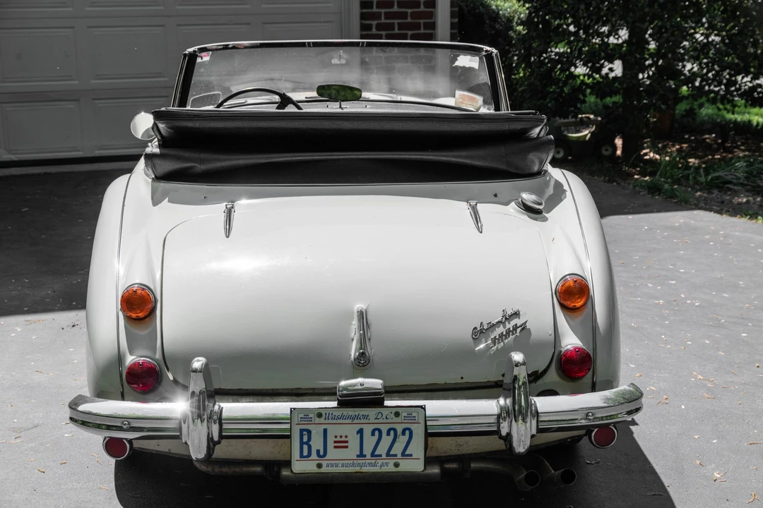 1967 Austin-Healey 3000 Mark III - Image 15 of 31