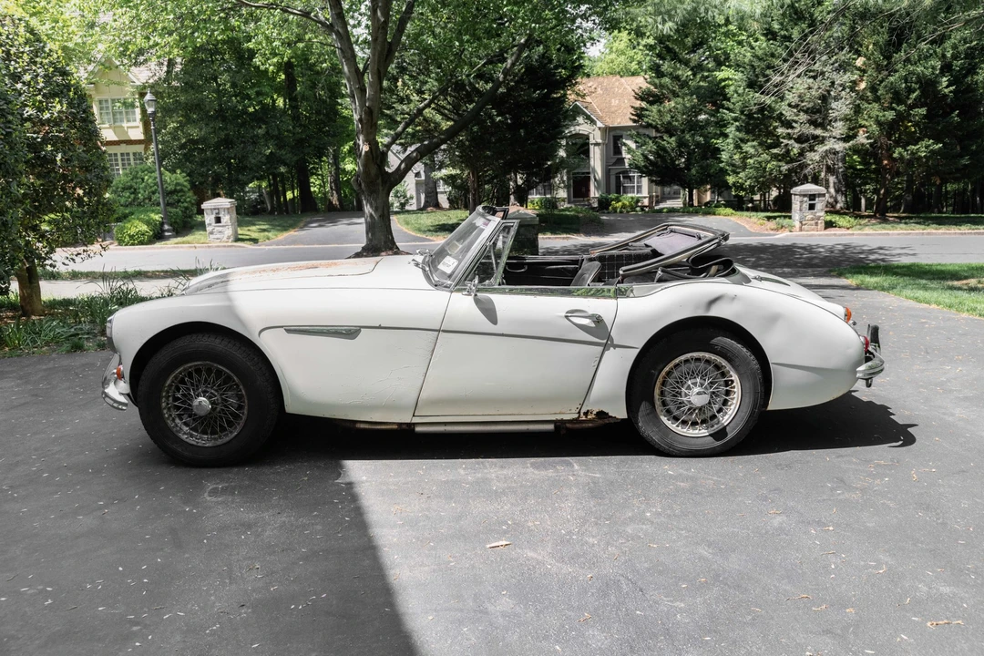 1967 Austin-Healey 3000 Mark III - Image 17 of 31