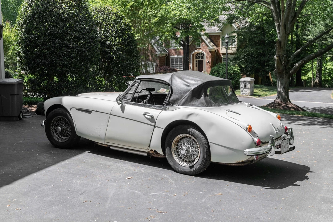 1967 Austin-Healey 3000 Mark III - Image 8 of 31