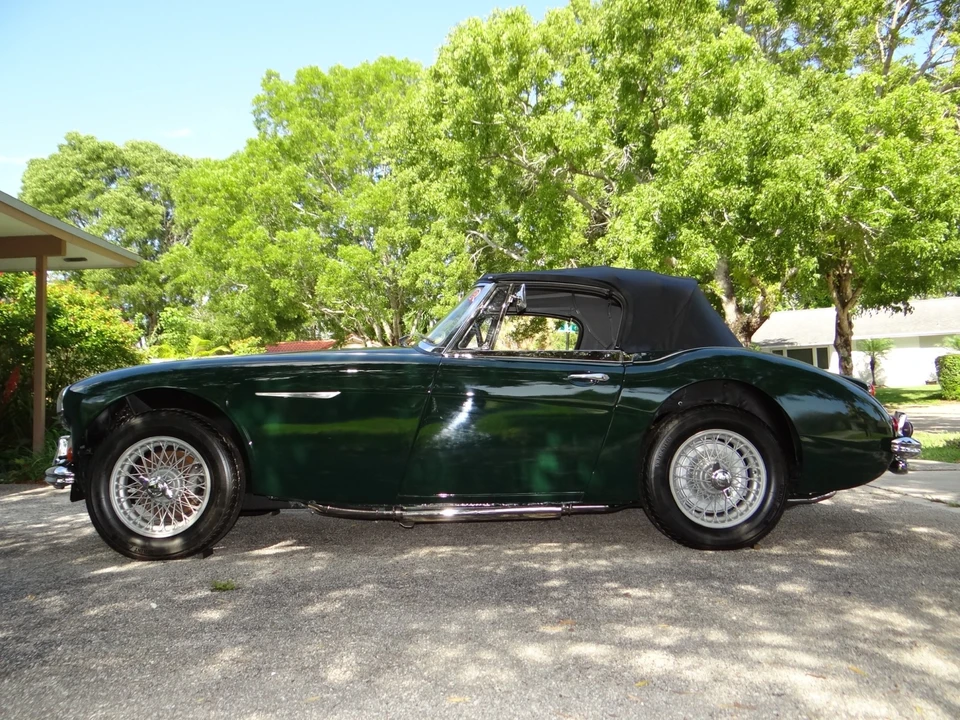 1967 Austin-Healey 3000 Mark III - Image 17 of 31